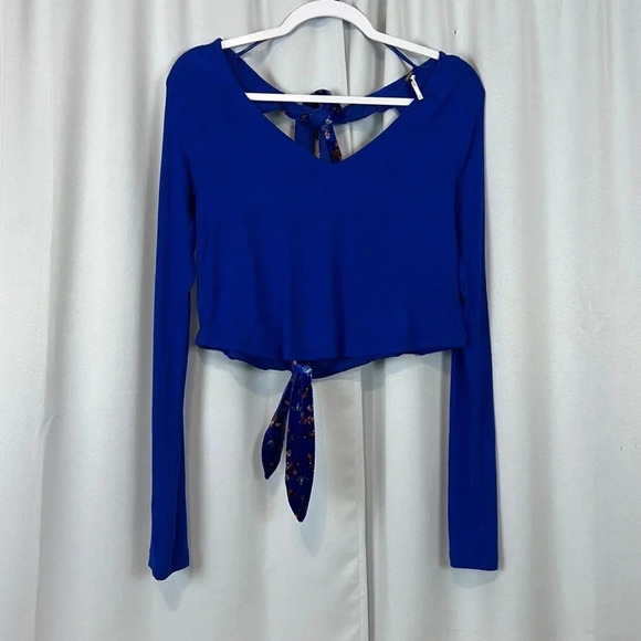 Free People NWT Looking Forward Blue Frame V-Neck Long Sleeve Tie Back Top - Picture 1 of 9